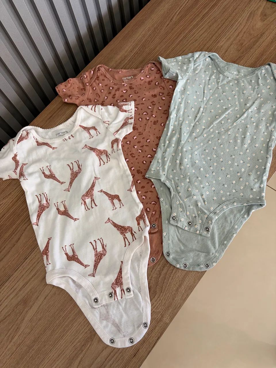  Carters 18 meses (6 peças) - Foto 2