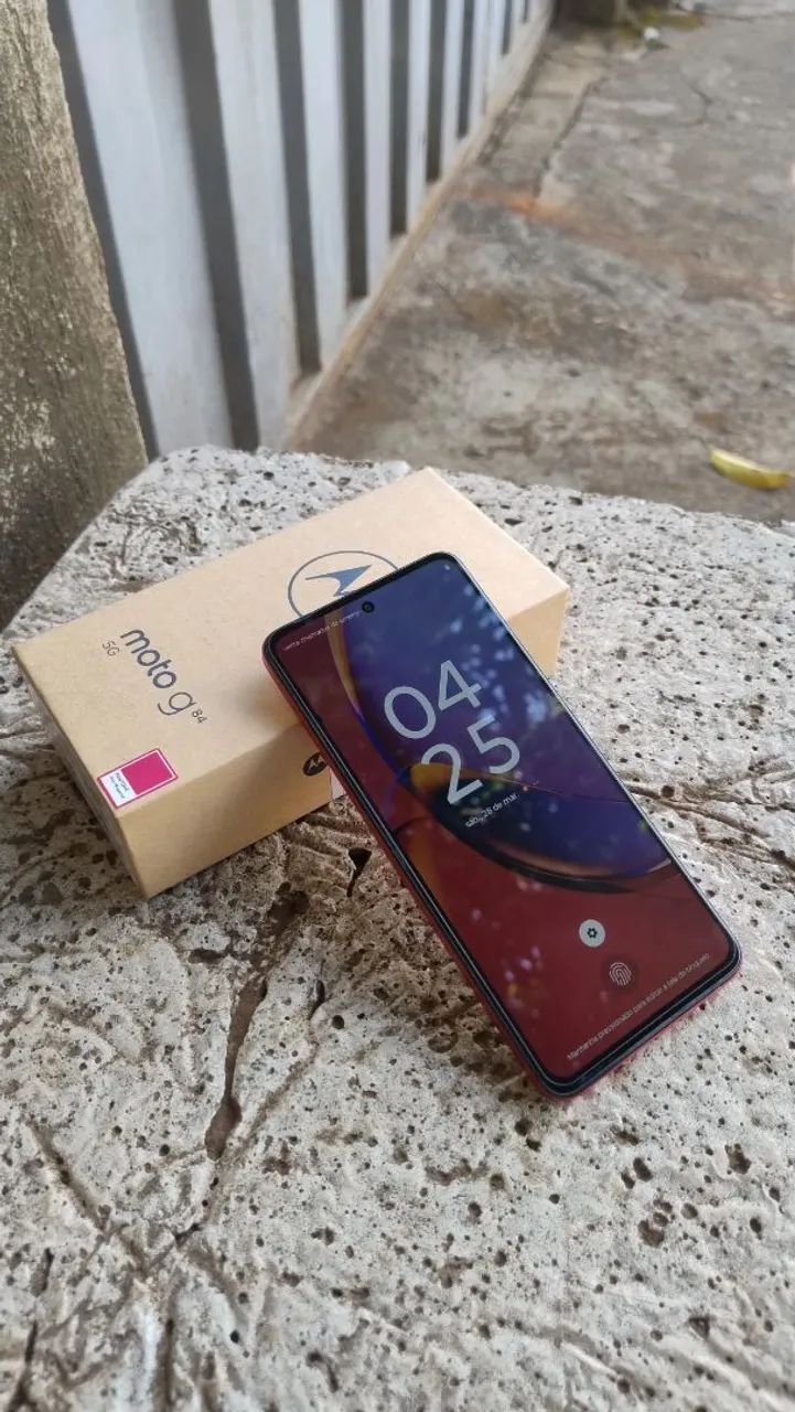 Moto g84 256 gb 8 de RAM 