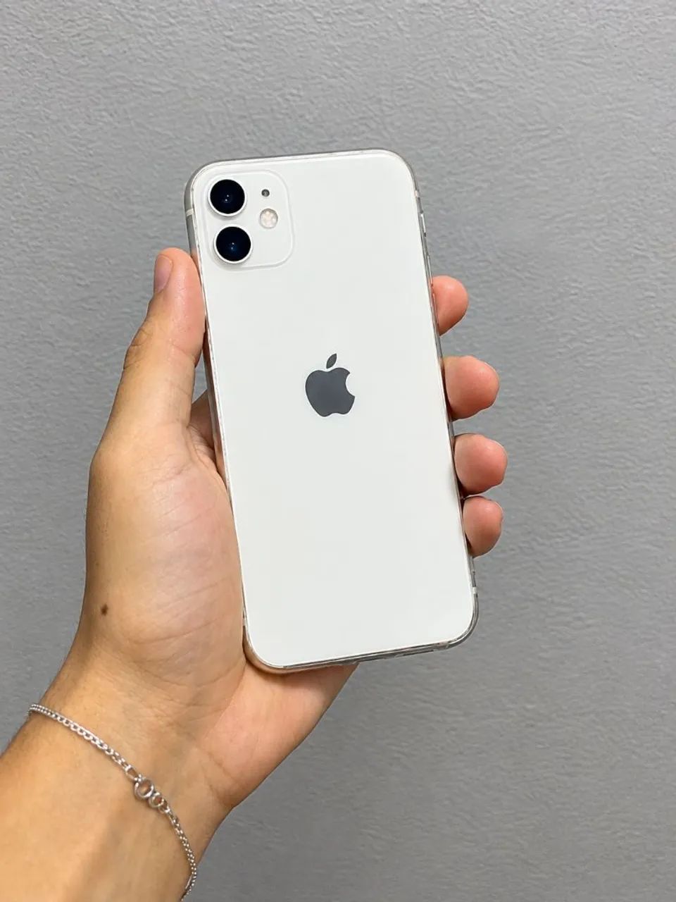 P270 iPhone11 128GB ホワイト iPhone 11 128GB Branco - SEMINOVO com Garantia de 3 Meses