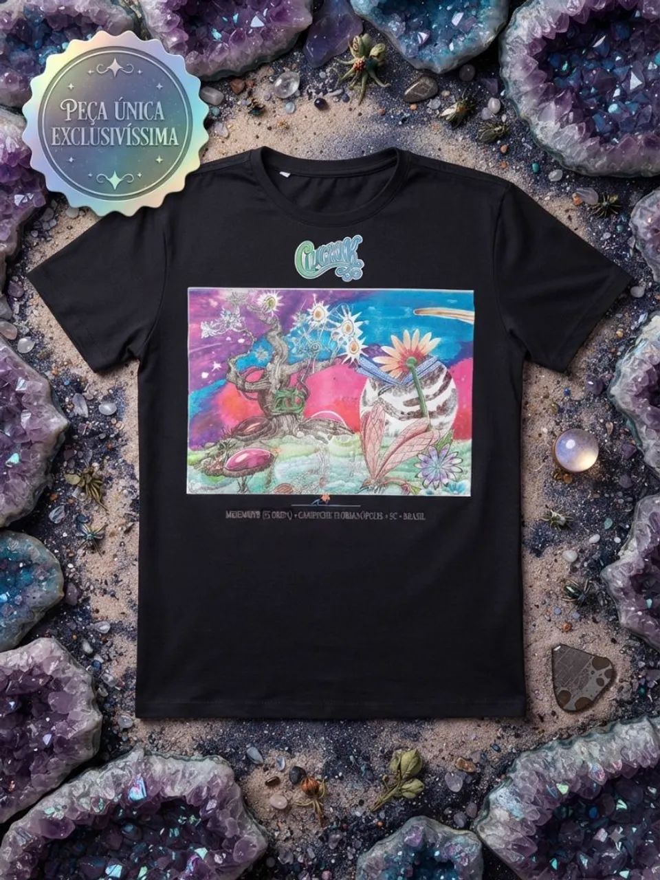 Camiseta exclusiva com cópia de desenho estampa.