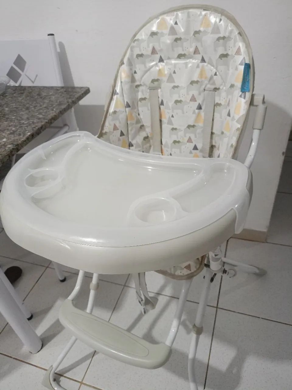 Cadeira de alimentação  - Foto 3