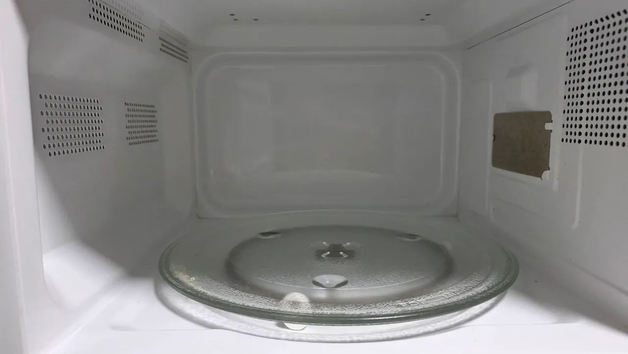 Microondas electrolux com defeito - Foto 3