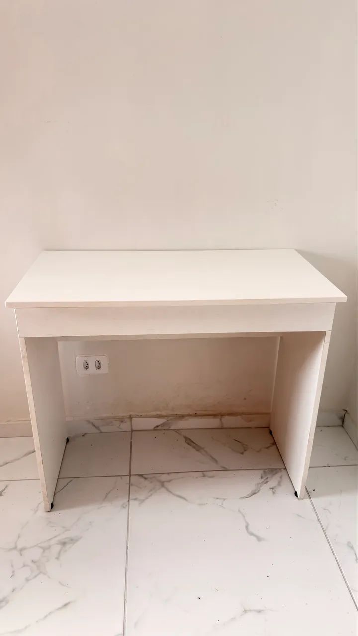 Mesa de estudos/escritório  - Foto 3