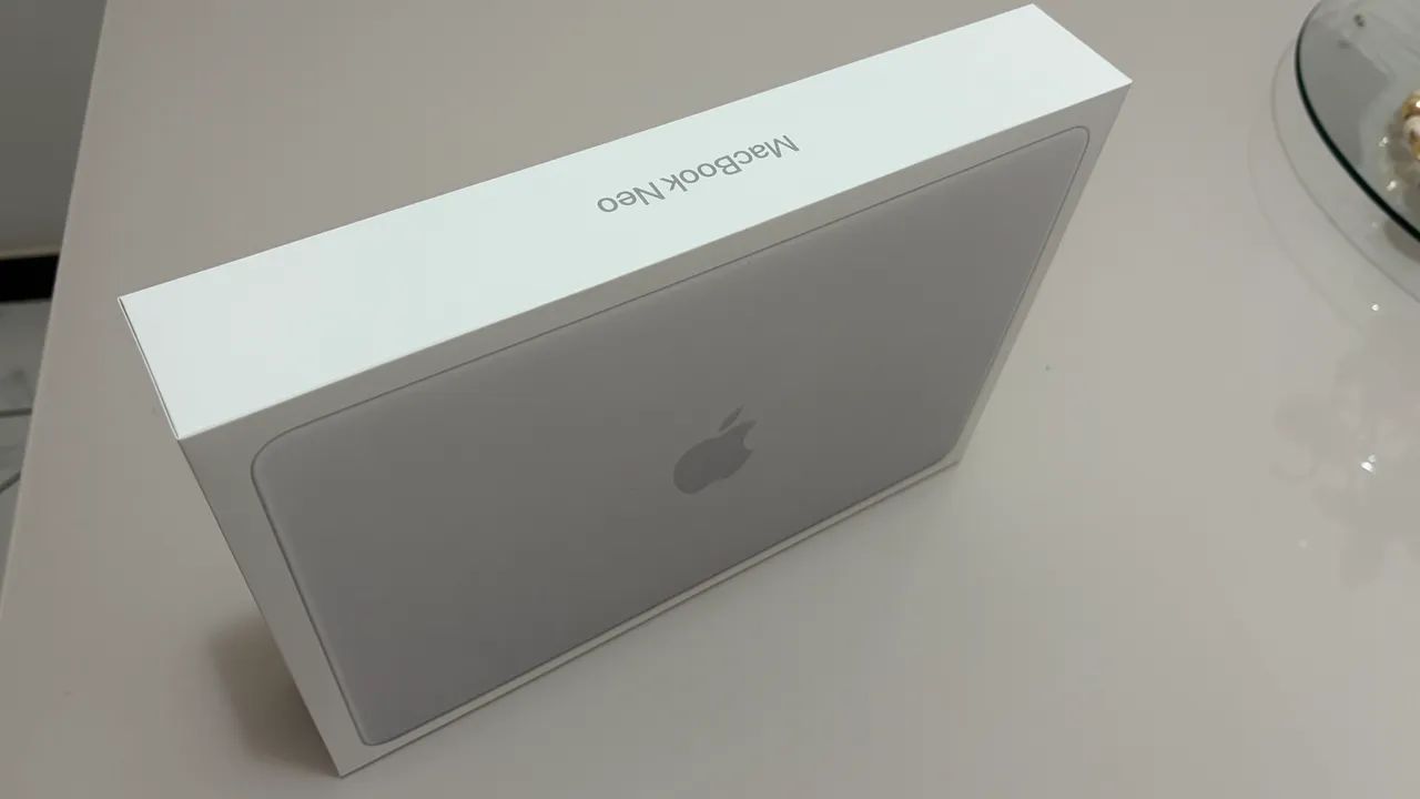 MacBook Neo 256GB Prateado novo lacrado - Notebooks - Umuarama