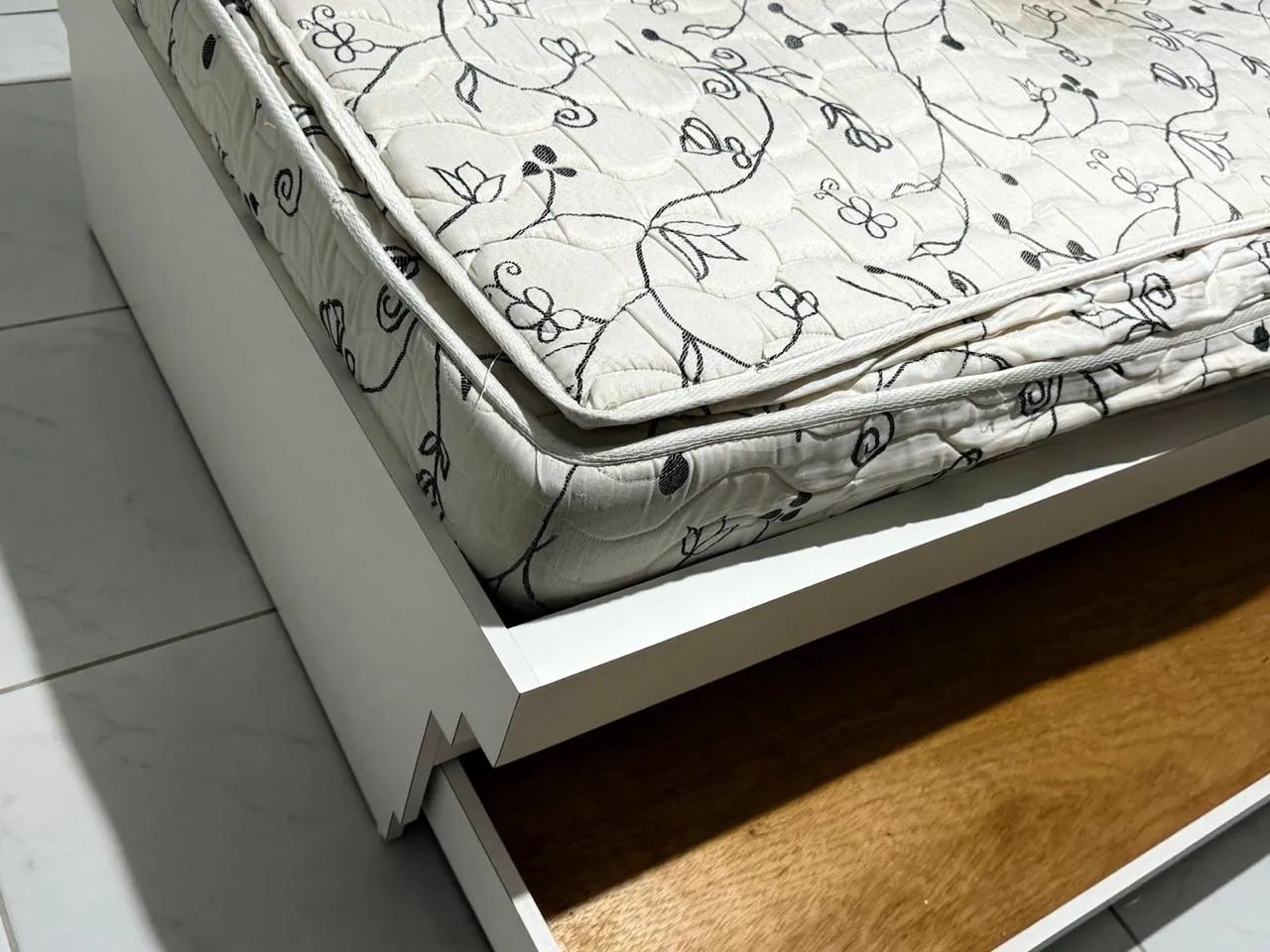 Cama solteirão com colchão  - Foto 4