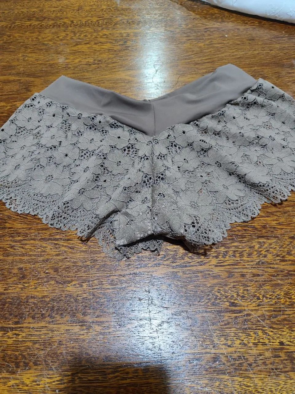Shorts em renda - Foto 2