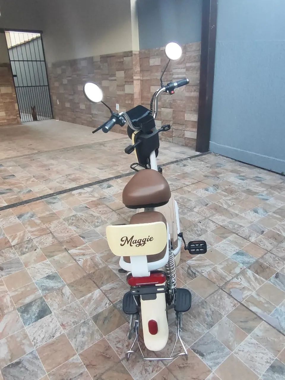 Bicicleta eletrica Maggie - Foto 3