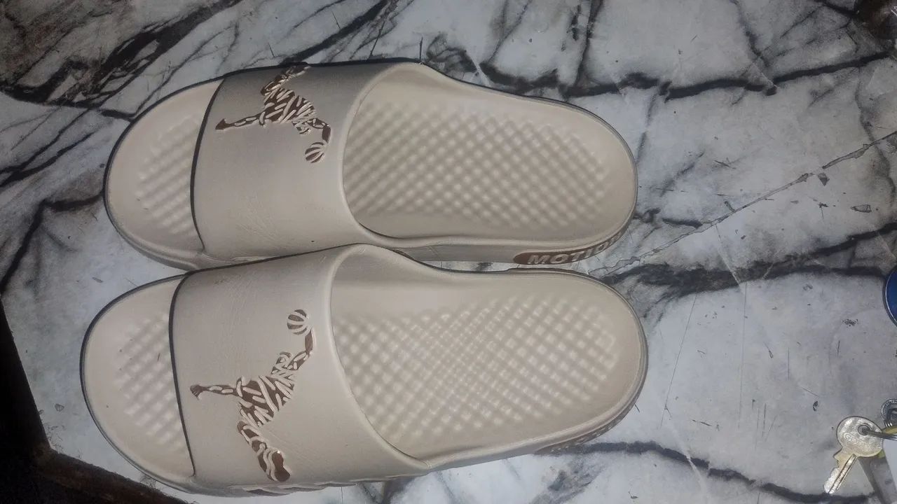 Chinelo Nuvem  - Foto 2