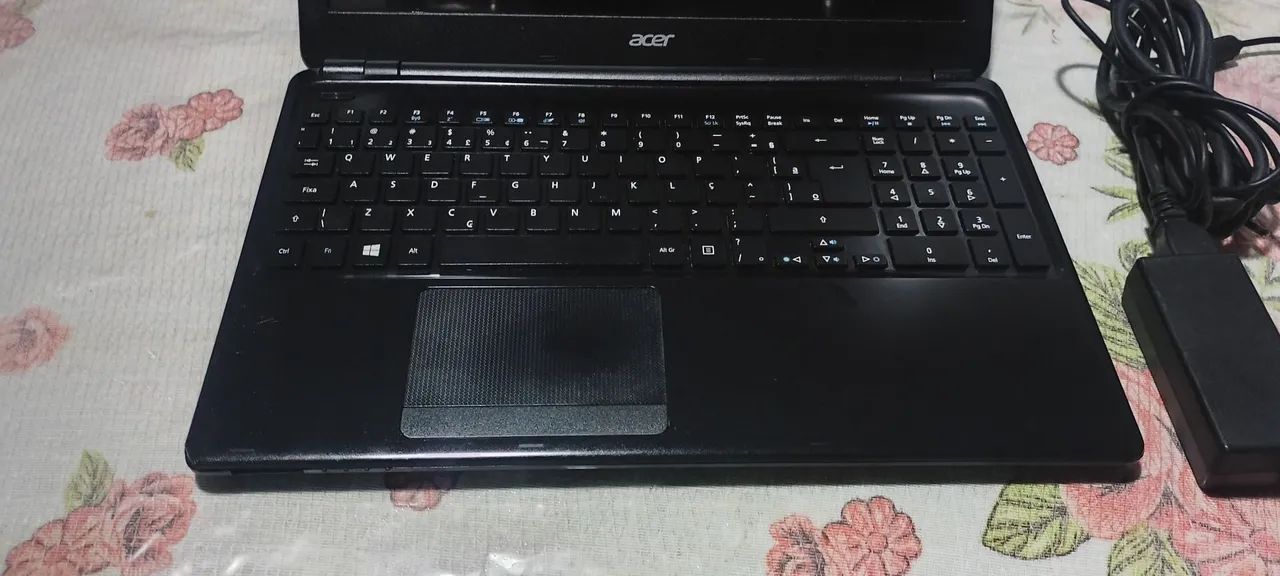 Notetbook acer 4gb já formatado com teclado numérico  - Foto 5