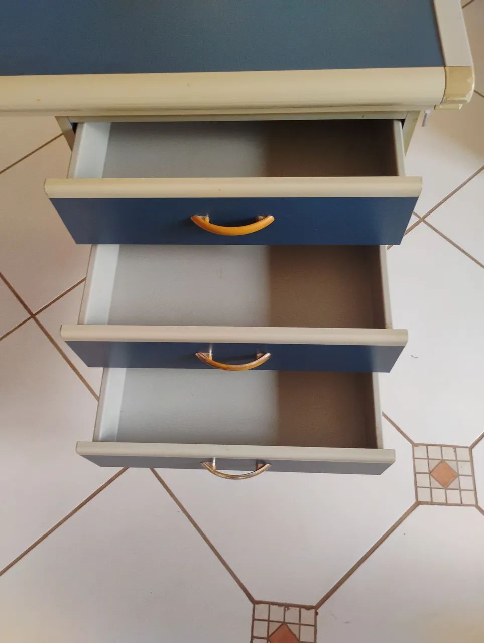 Mesa para escritório ou estudos - Foto 4