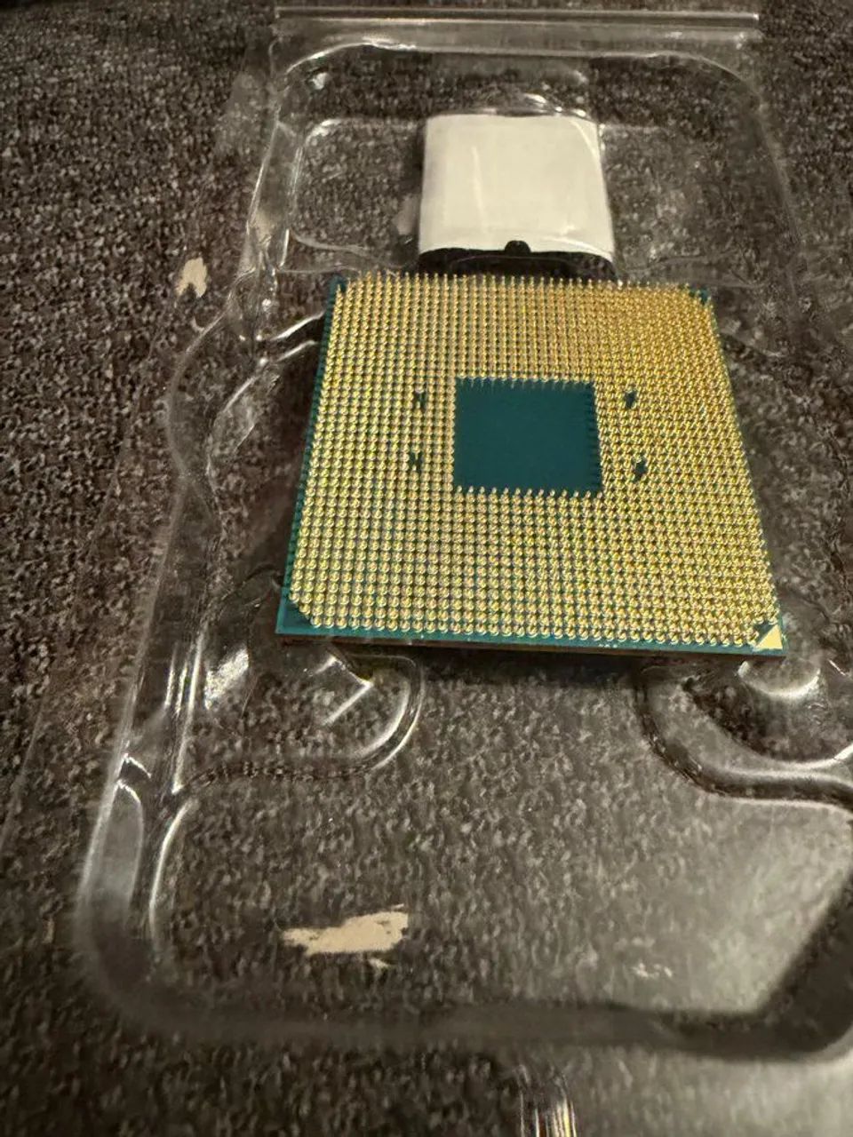 Processador AMD Ryzen 7 5700X3D funcionando perfeitamente - Foto 2