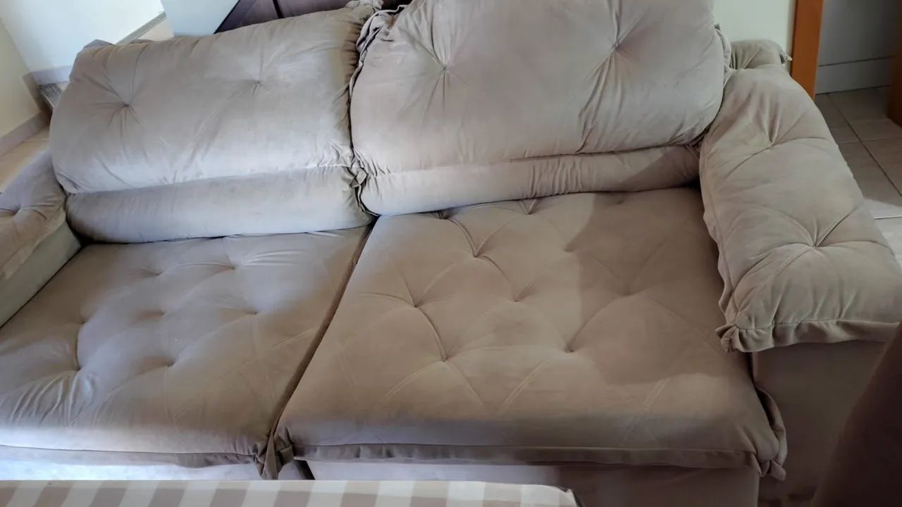 Vendo sofá retrátil semi novo  - Foto 2