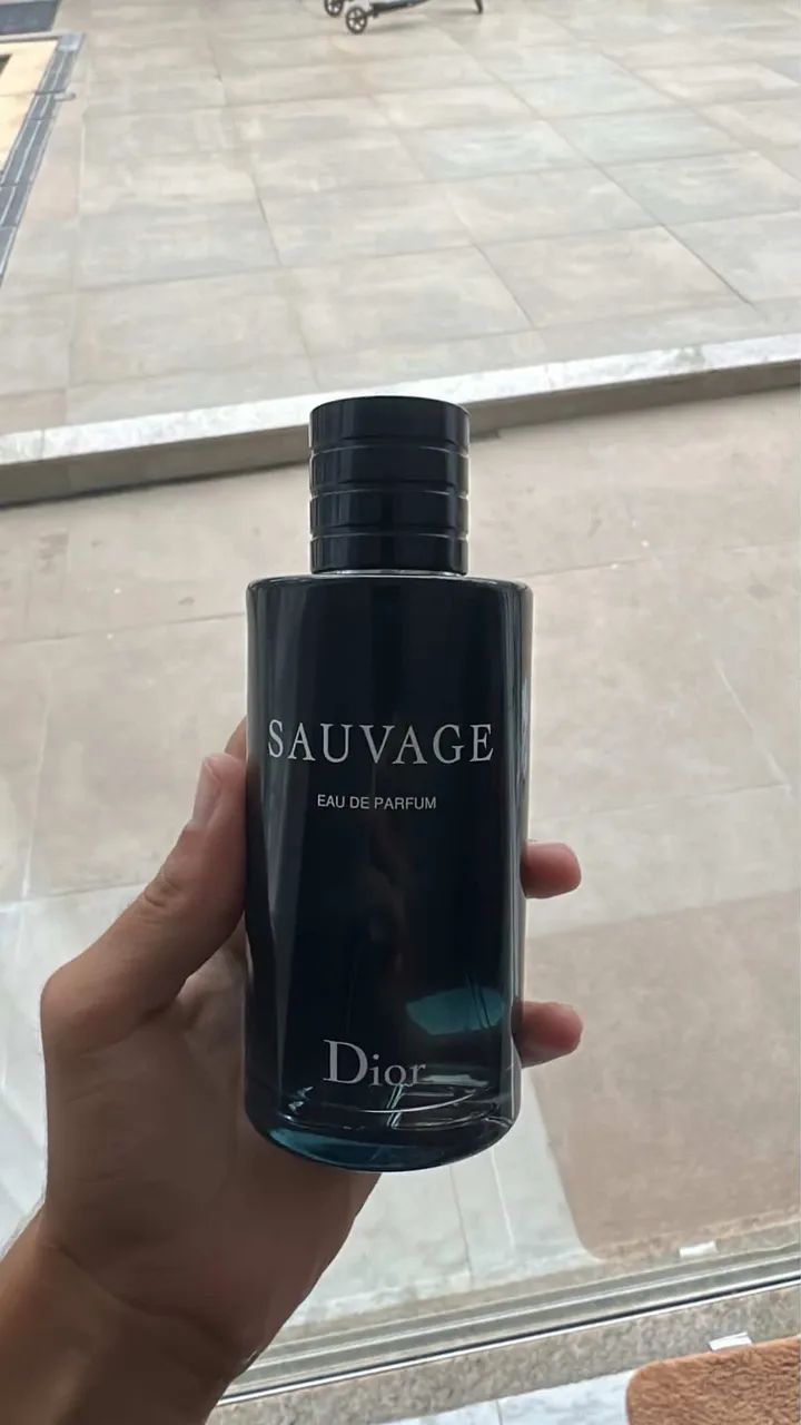 Perfume dior sauvage 200 ml com 150ml original 