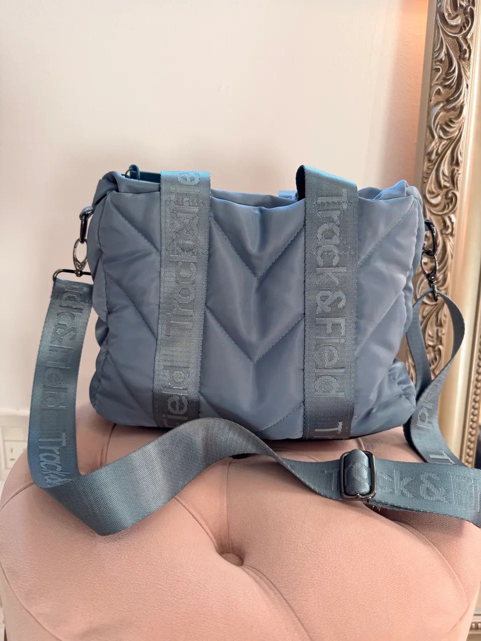 Mini Bolsa Duffel Matelassê 