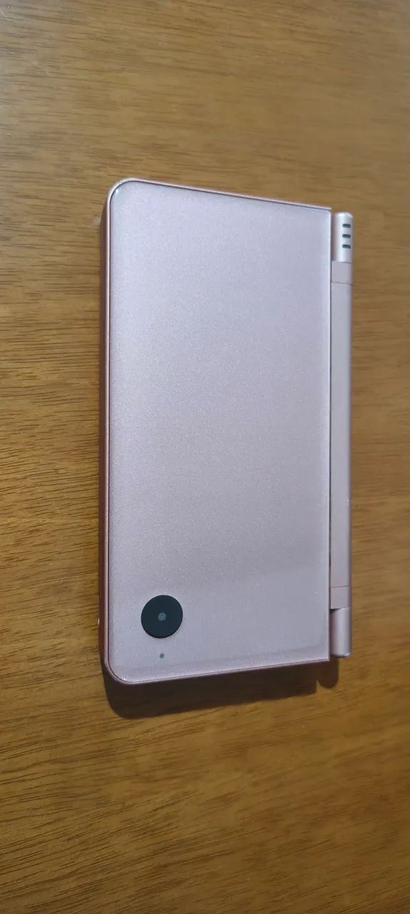 Nintendo DSi XL