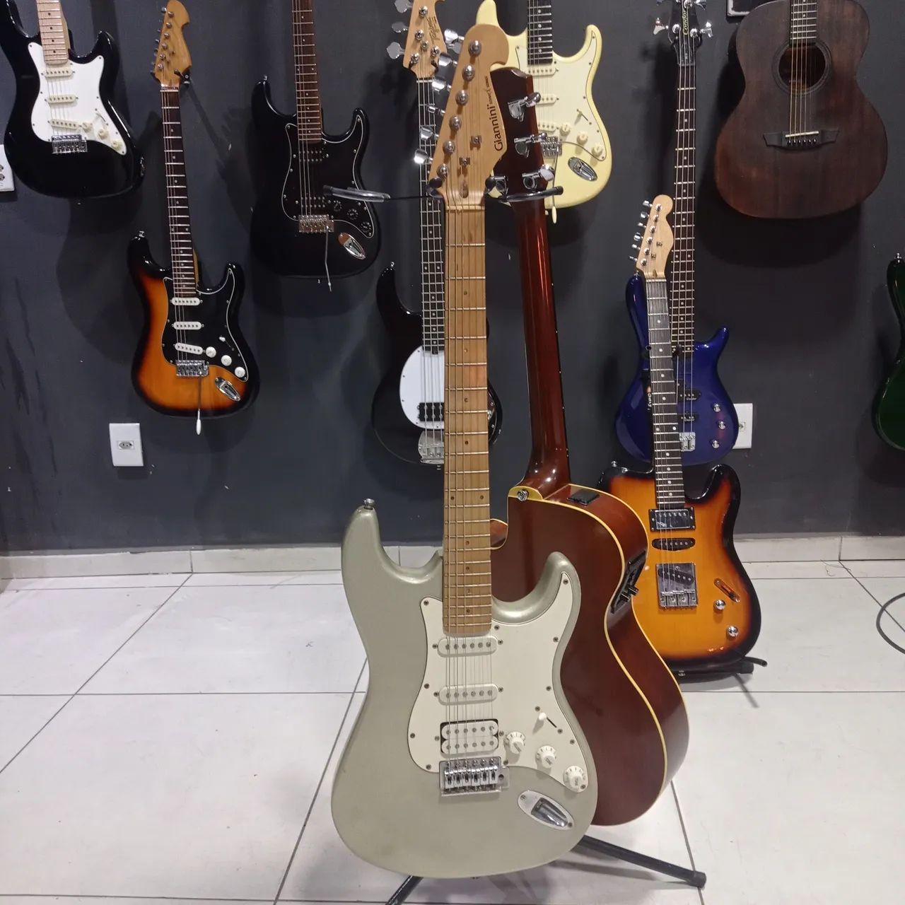 Guitarra GIANNINI 