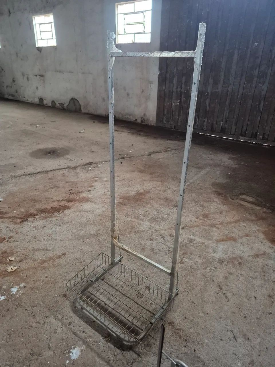 Lote de display de produtos prateleiras em alumínio - Foto 5