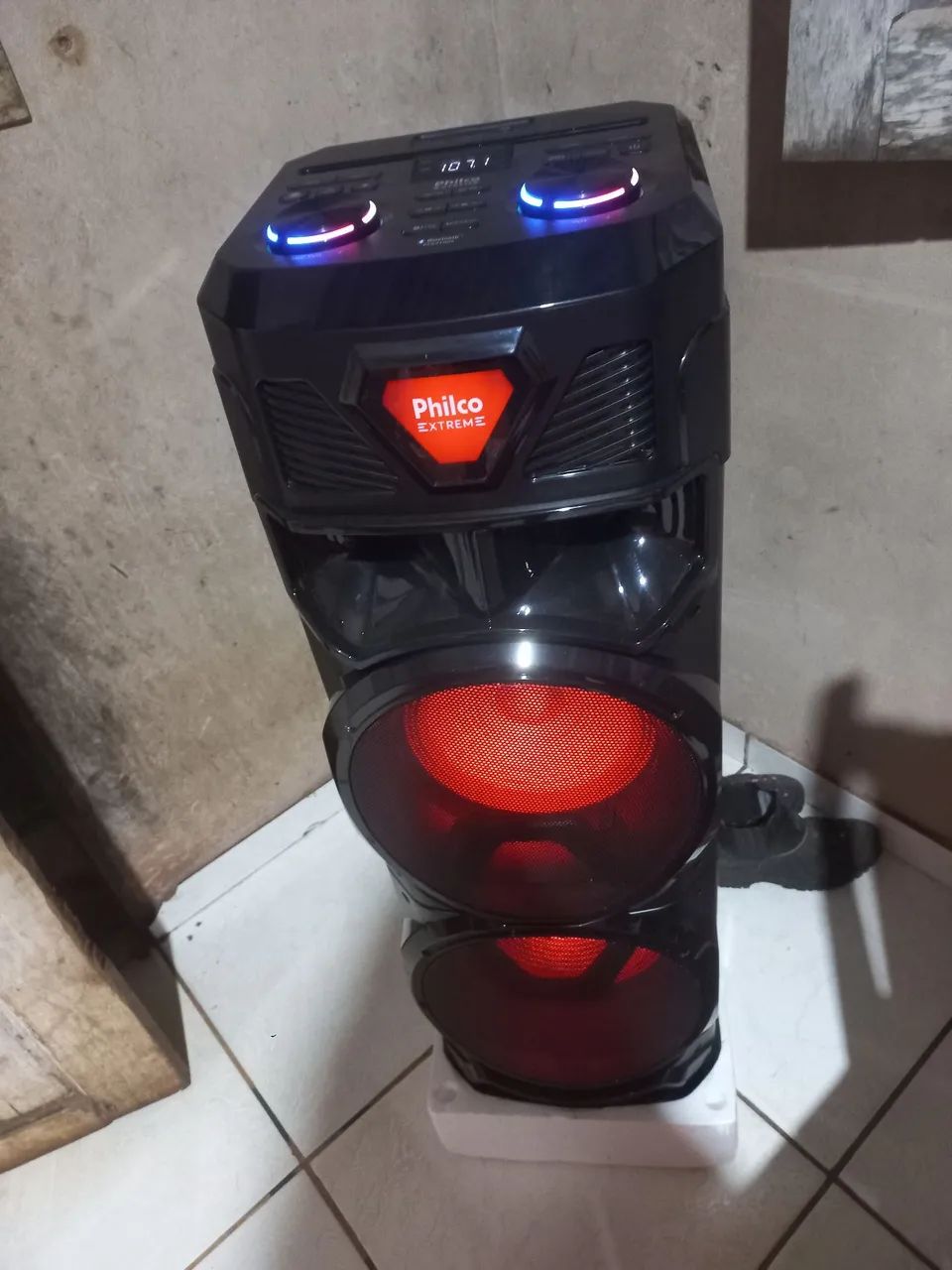 Vendo esso som "caixa" com 2 meses de uso - Foto 4