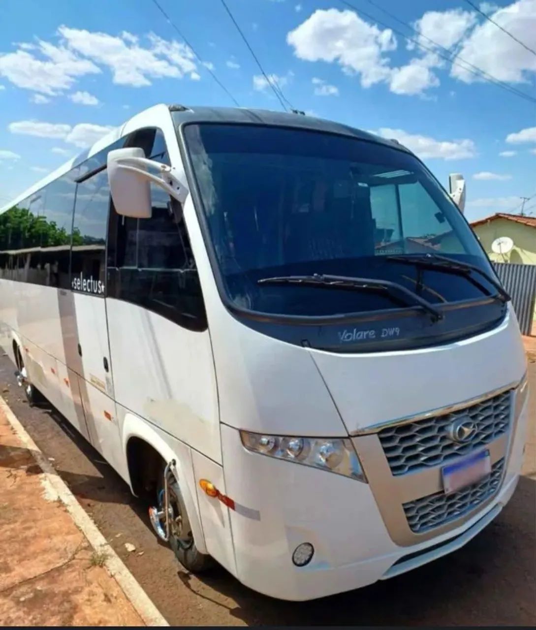 VENDO MICROÔNIBUS DW9 2013