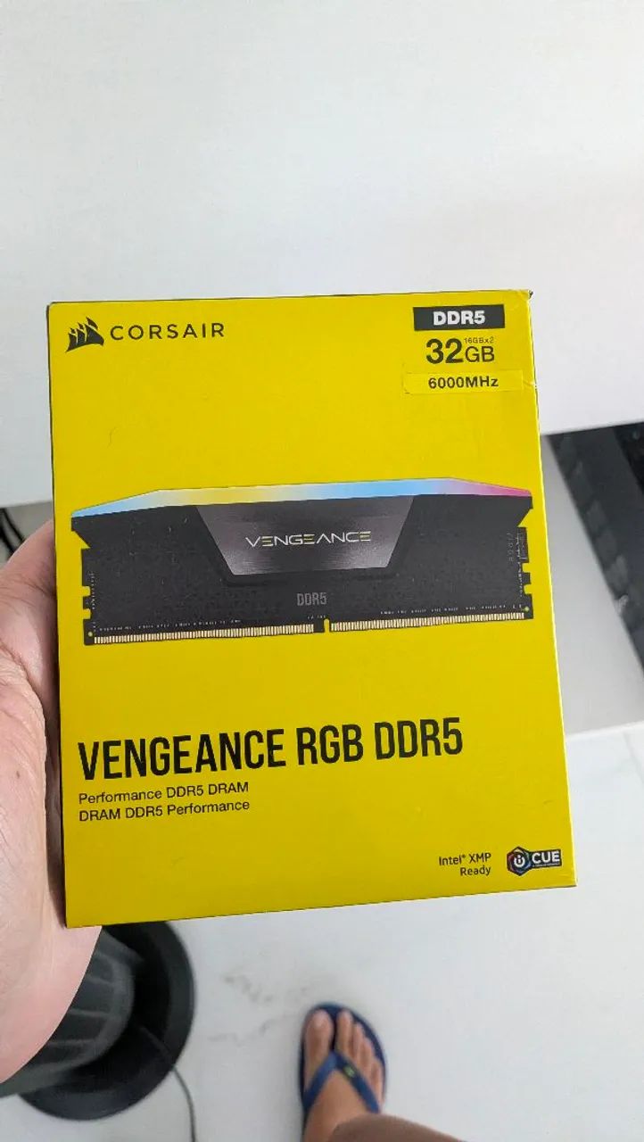 【新品未開封】Corsair DDR5 32GB 6000MHz Corsair Vengeance RGB DDR5 32GB 6000MHz - Memória RAM - Boa Viagem