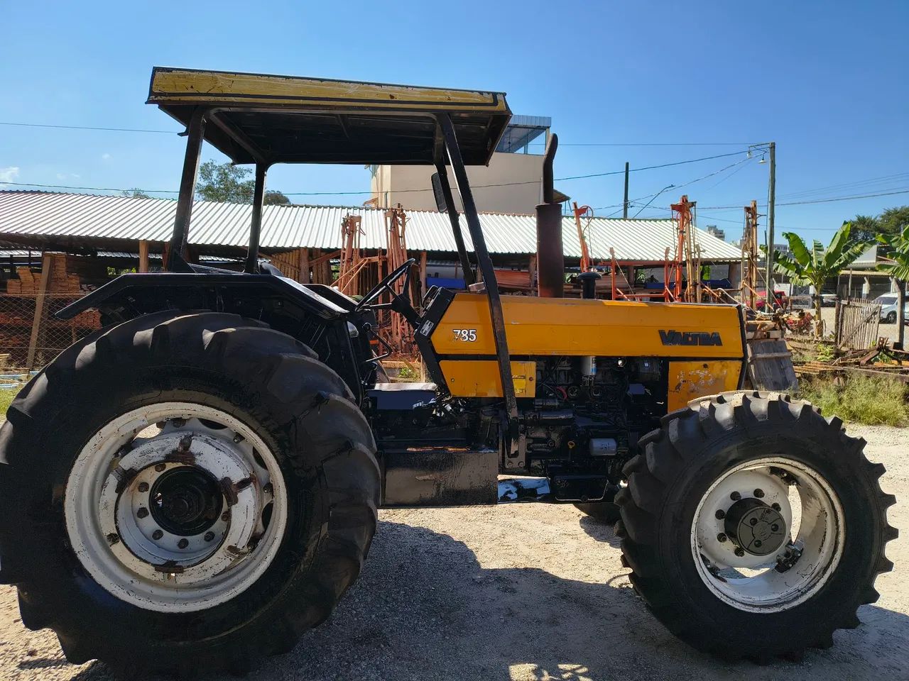 Trator VALTRA 785 - Foto 3
