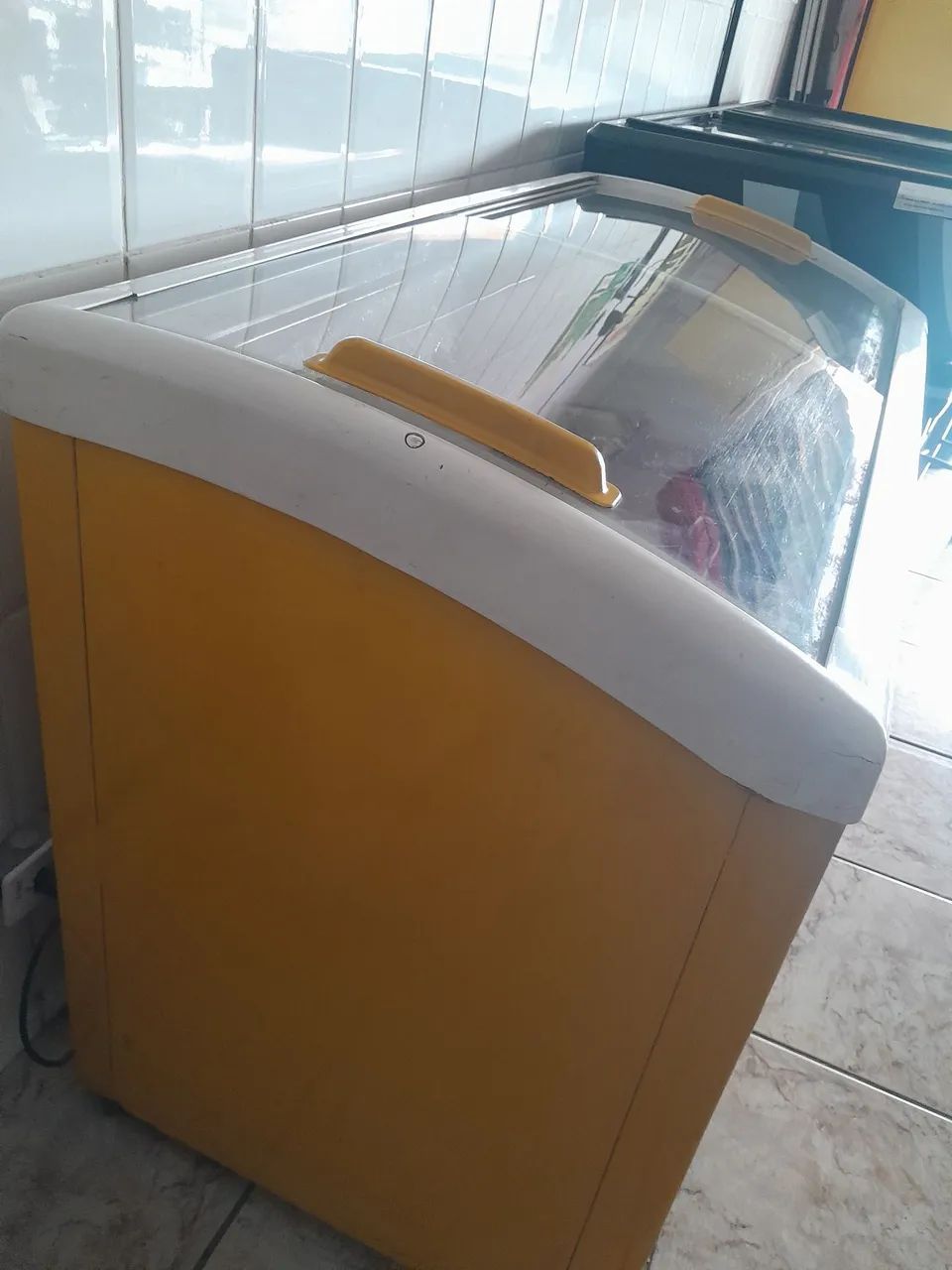 Freezer horizontal, 220 volts - Foto 2