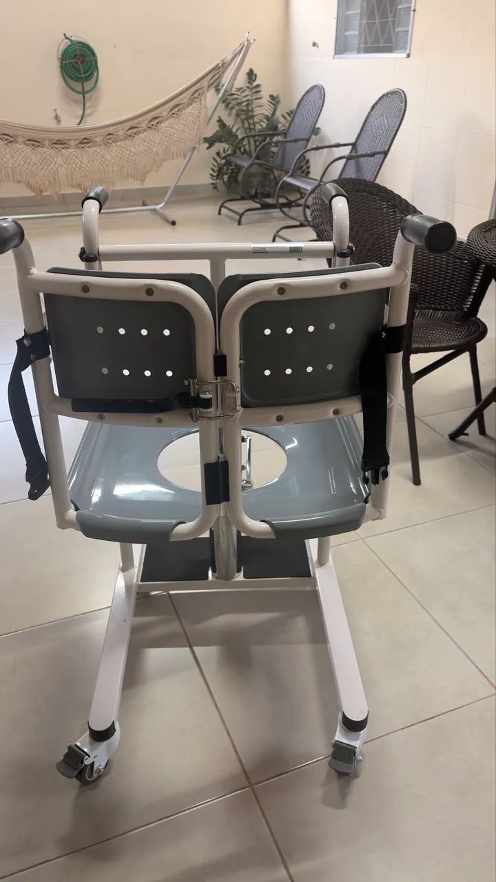 Cadeira de transferência! Nova - Foto 2