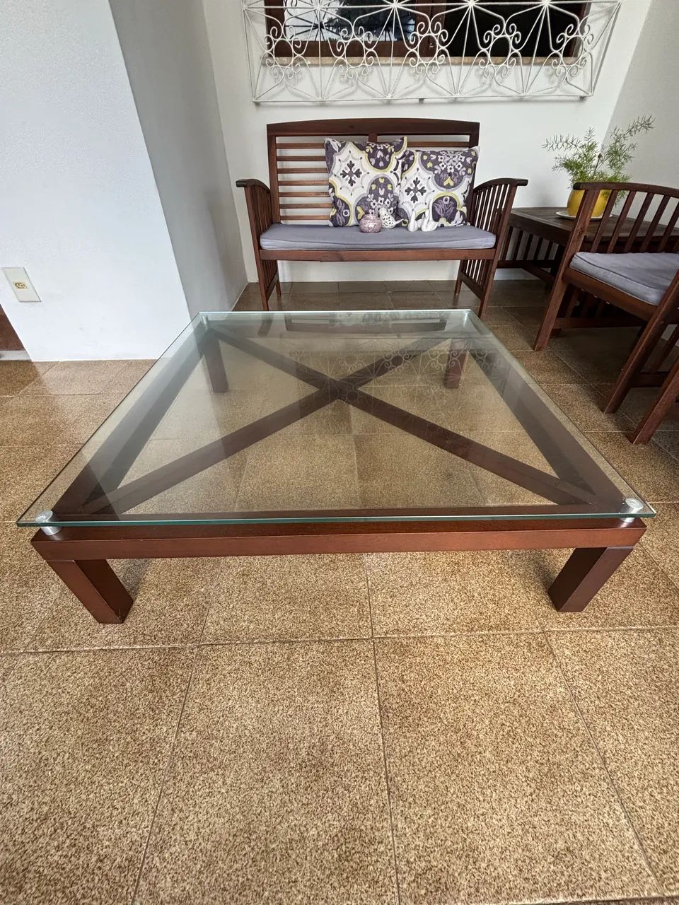 Mesa de centro madeira e vidro  - Foto 2