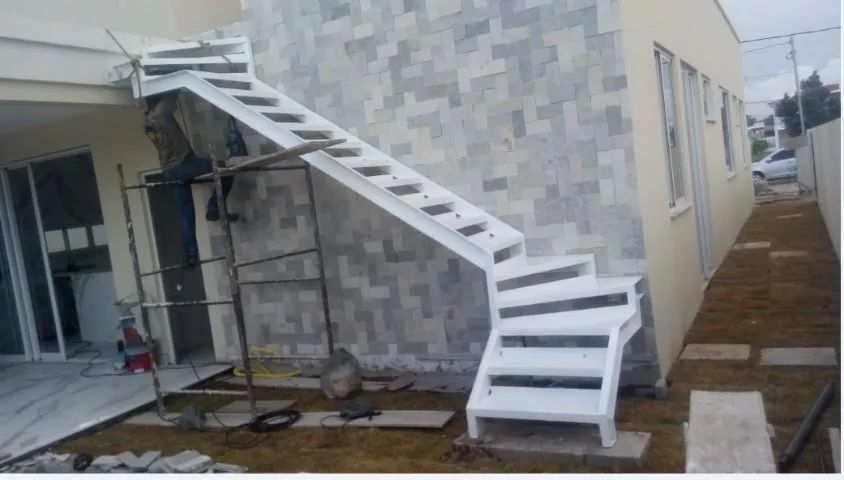 Serviços de serralheria em aço (ferro) e alumínio. - Foto 2