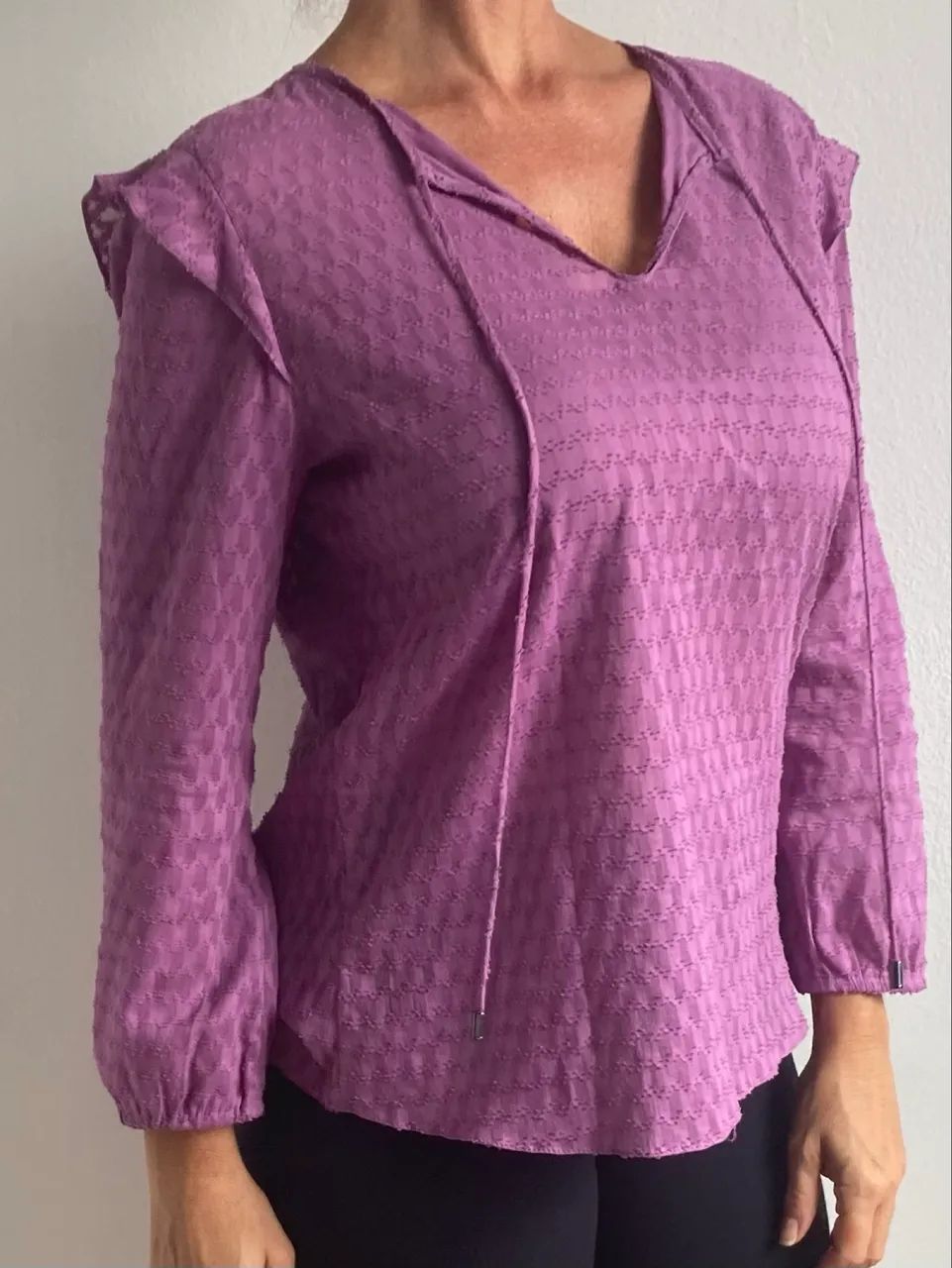 Blusa 100% algodão tam 38 marca Miss B. usada, estado de nova.