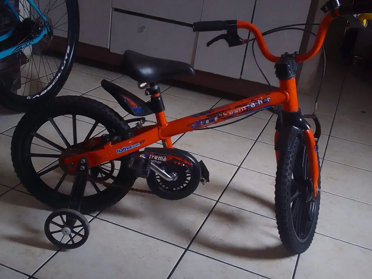 Vendo uma Bicicleta seminova