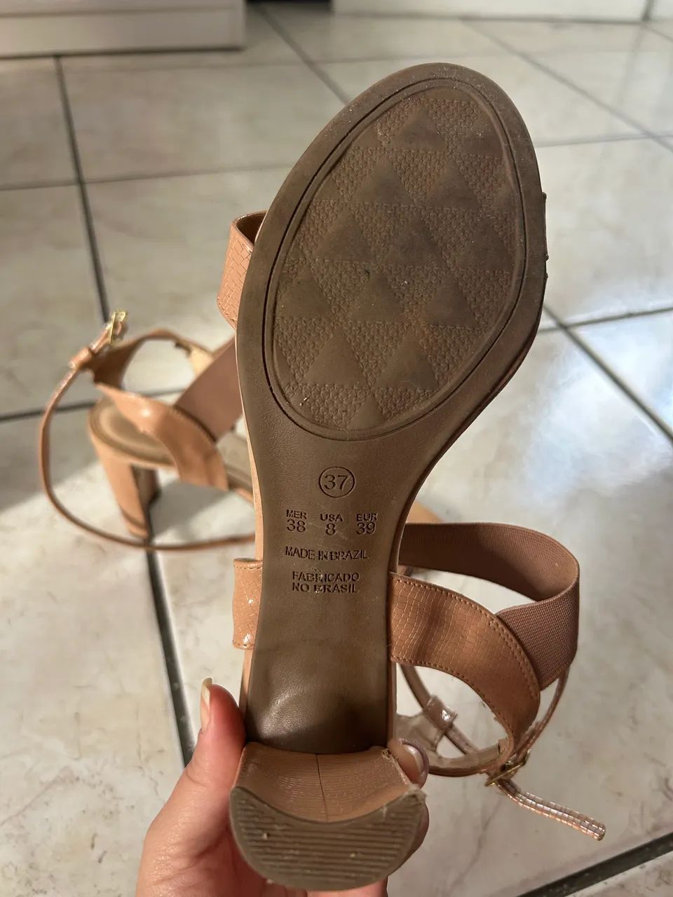 Salto nude elegante - Foto 4