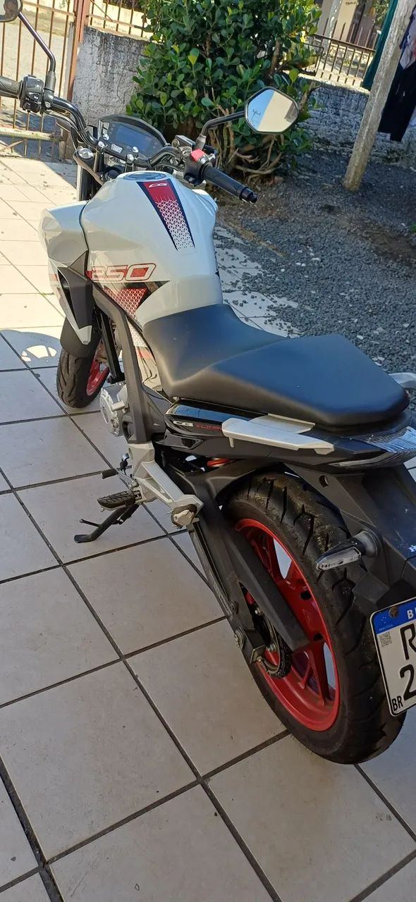Cb 250 - Foto 4