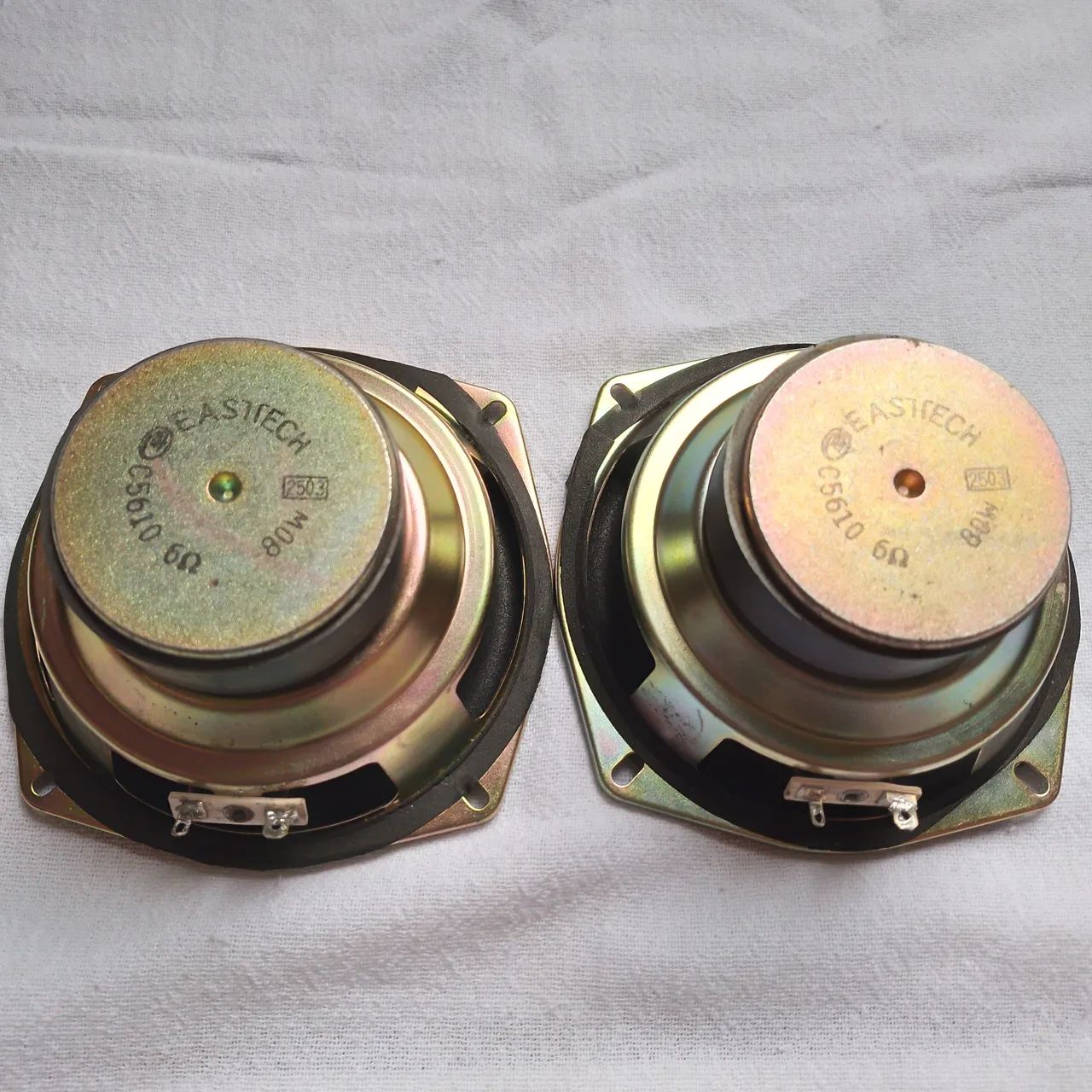 Par de alto falantes de 5 polegadas 160wrms eastech original do som philips fwc252 ,fwc270 - Foto 3