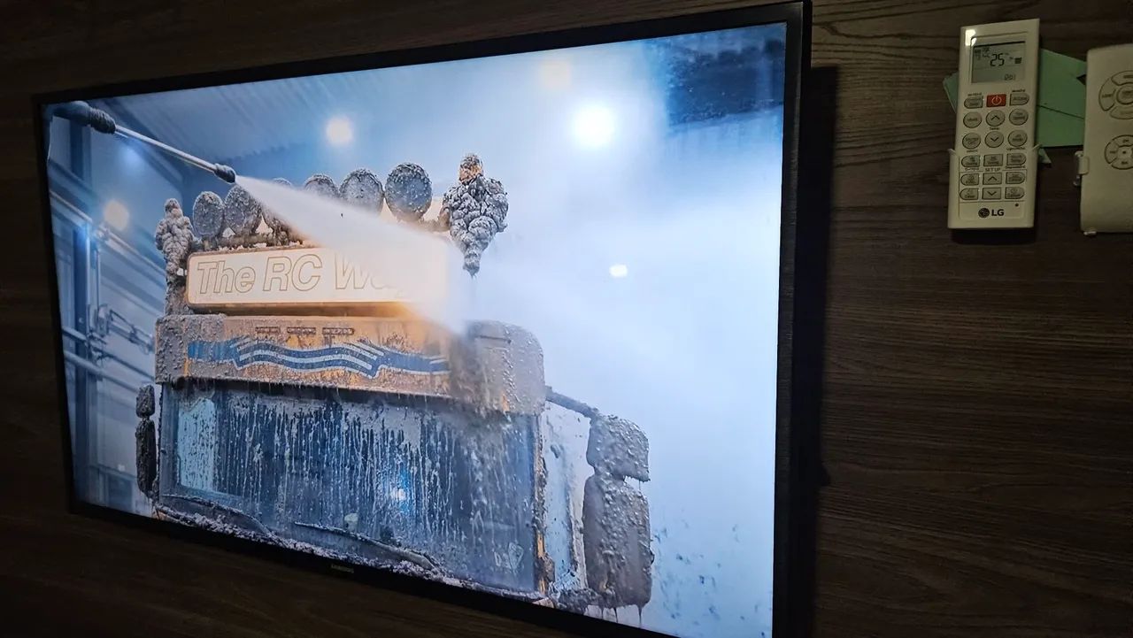 TV Samsung 4k, 42"
