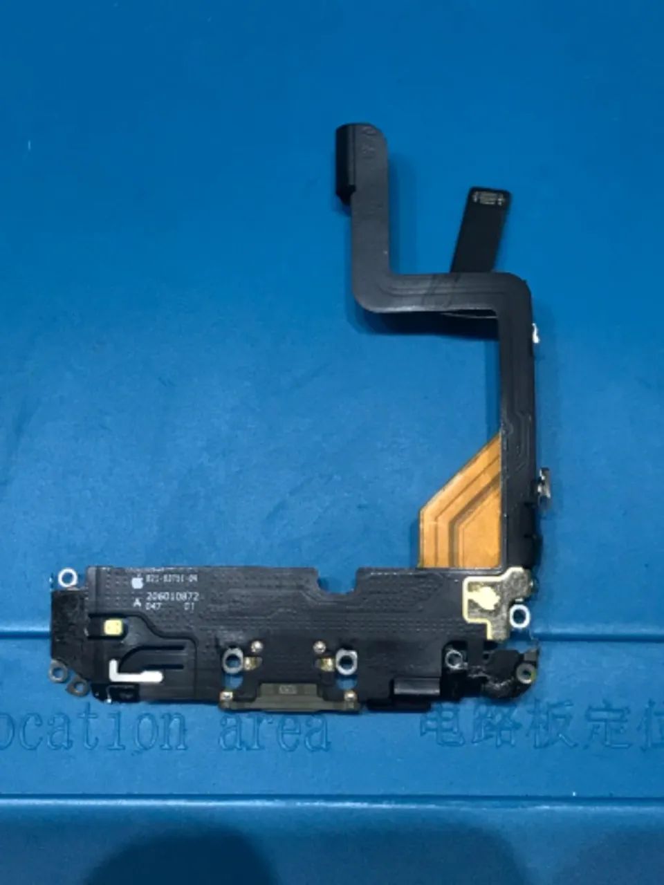 Flex Conector de Carga iPhone 14 Pro original