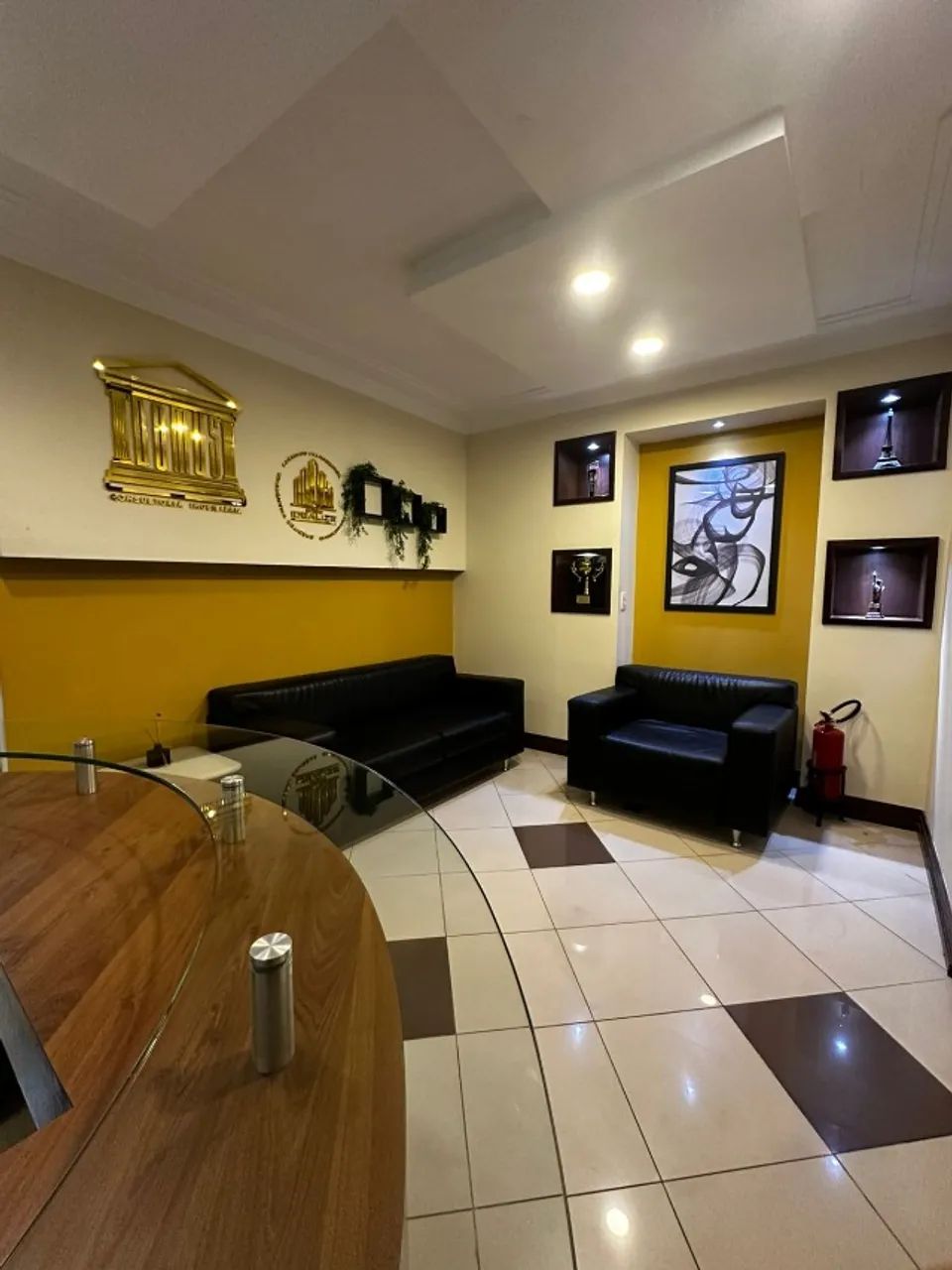 CONTRATA-SE VENDEDOR (CURITIBA/PR - CENTRO) - Foto 2