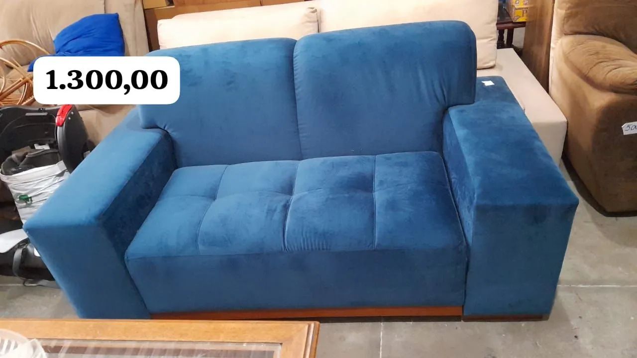 Sofá 3 lugares azul turqueza - Foto 2