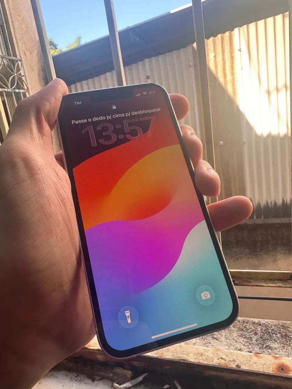 iPhone 14(Branco) - 128GB - 93%bateria - Celulares e Smartphones