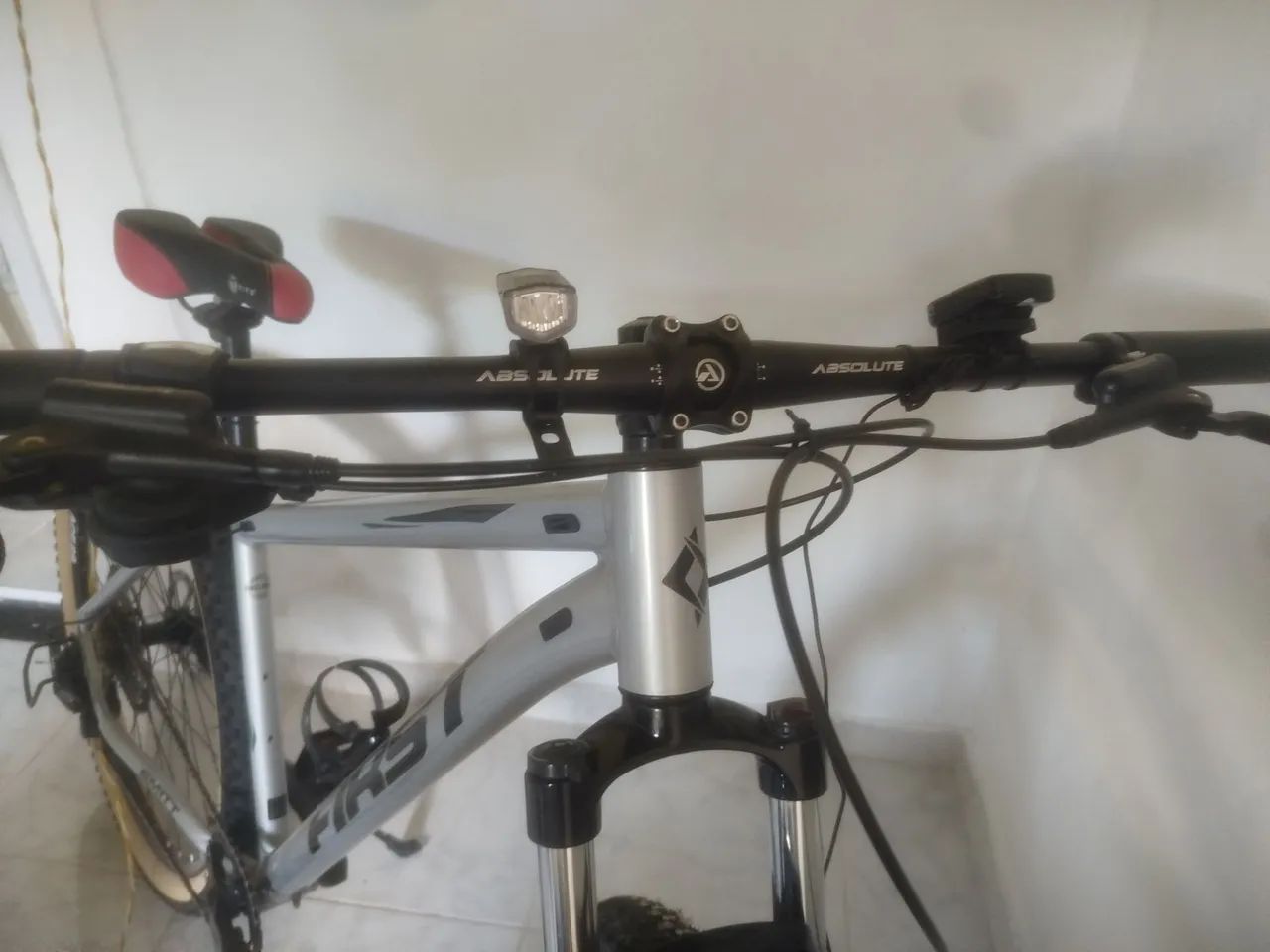 Bicicleta MTB aro 29 Shimano Deore - Foto 3