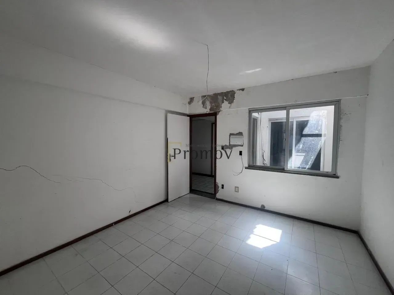 SALA COMERCIAL PARA LOCAÇÃO NO BAIRRO SÃO JOSÉ! - Foto 5