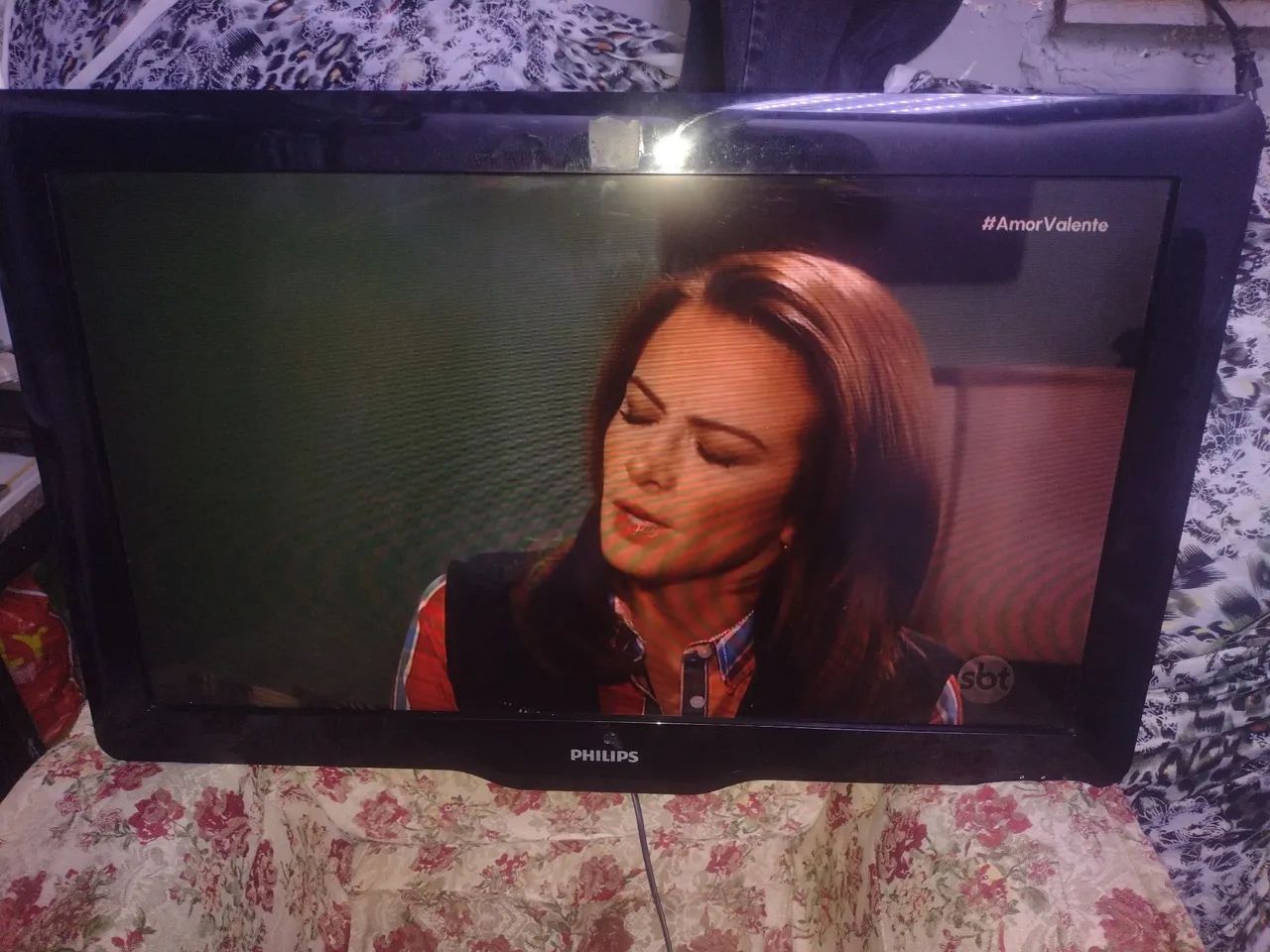Tv Philips 32 polegadas não é smart urgente  - Foto 2