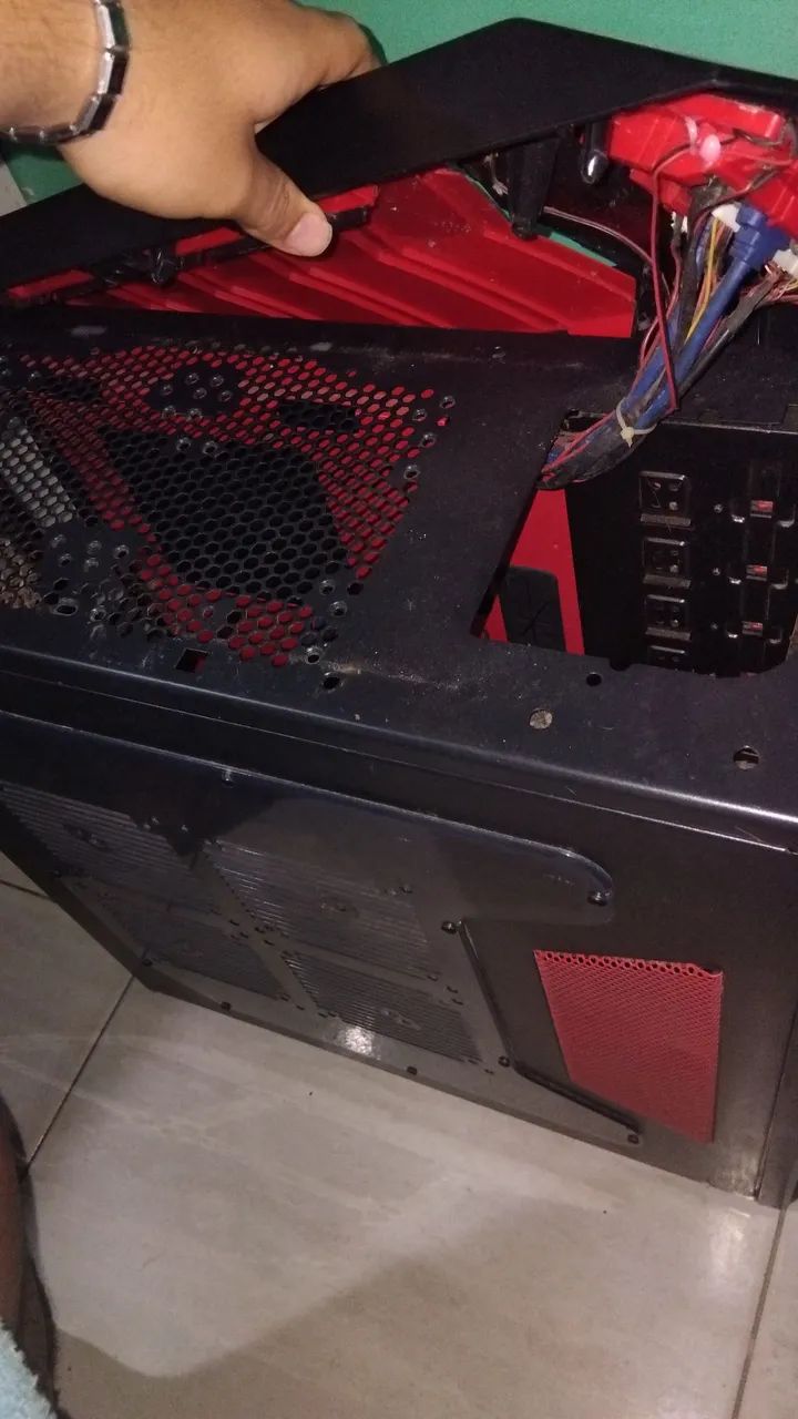 AeroCool XPredator Gabinete - Foto 5