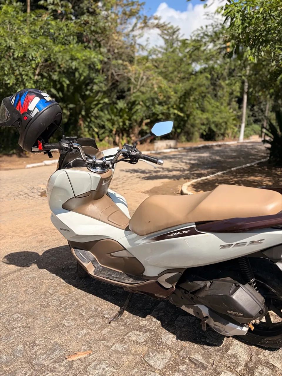 MOTO PCX DLX SEMI-NOVA  - Foto 3