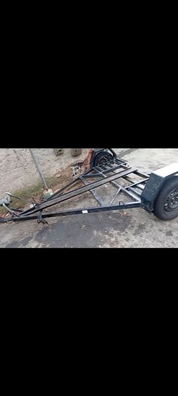 Vendo reboque asadelta