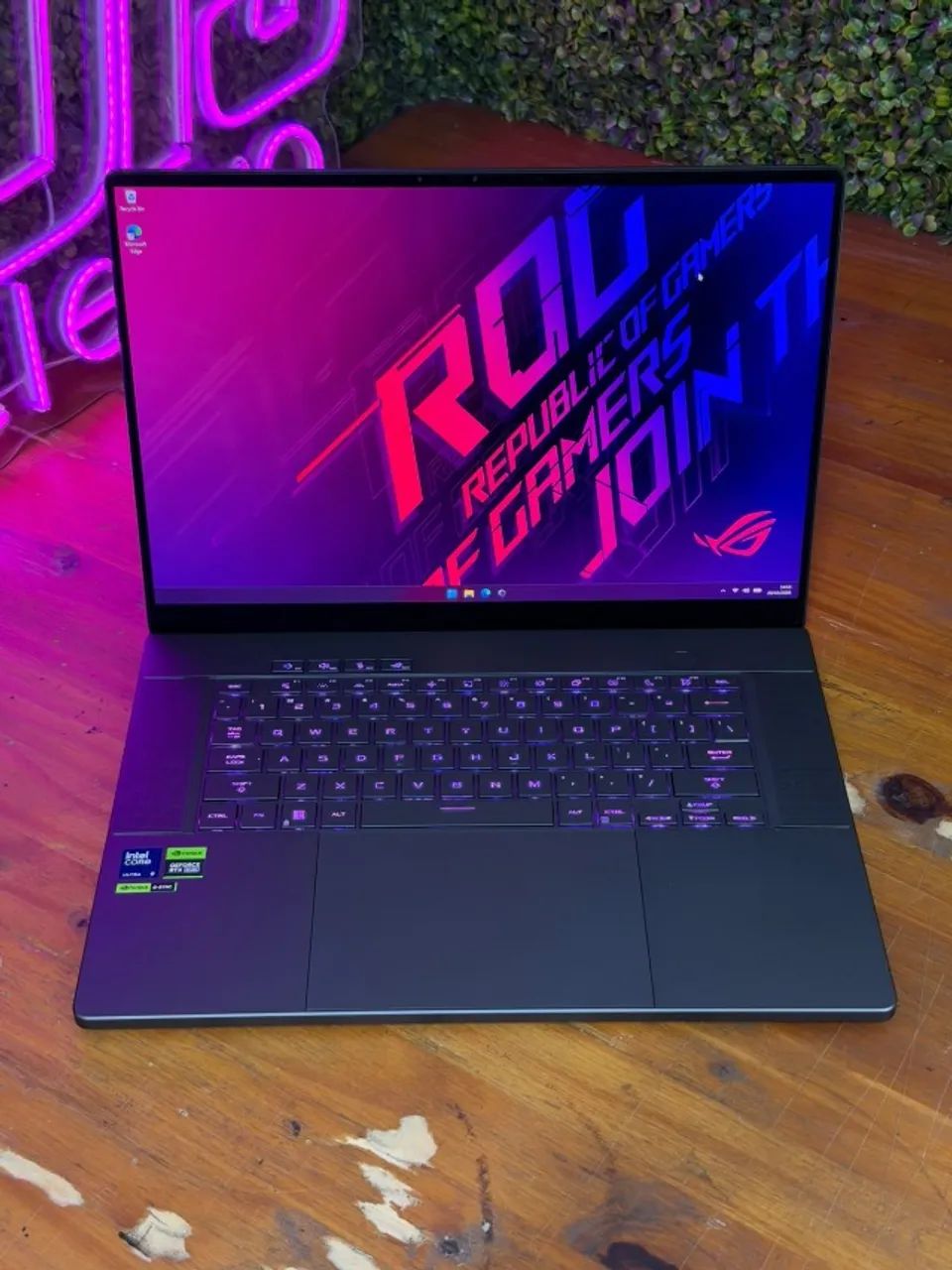 Zephyrus G16 Ultra 9 - 4070 - OLED - Foto 4