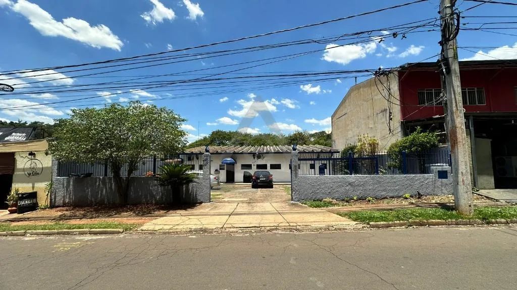 Casa para alugar em Campinas, Cidade Universitária, com 6 quartos, com 153 m²