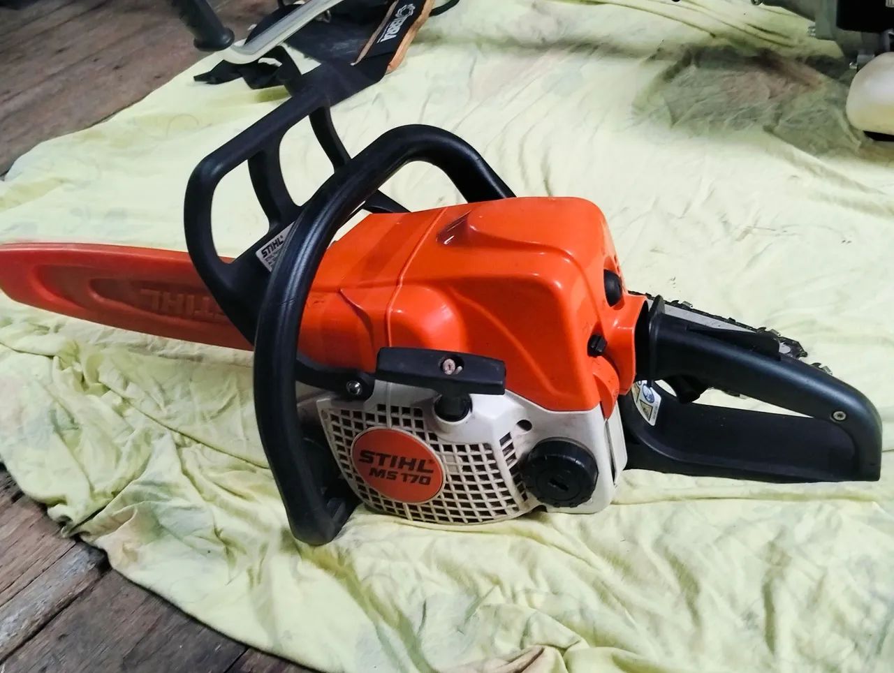 Vende-se esse motoserra da sthil original 