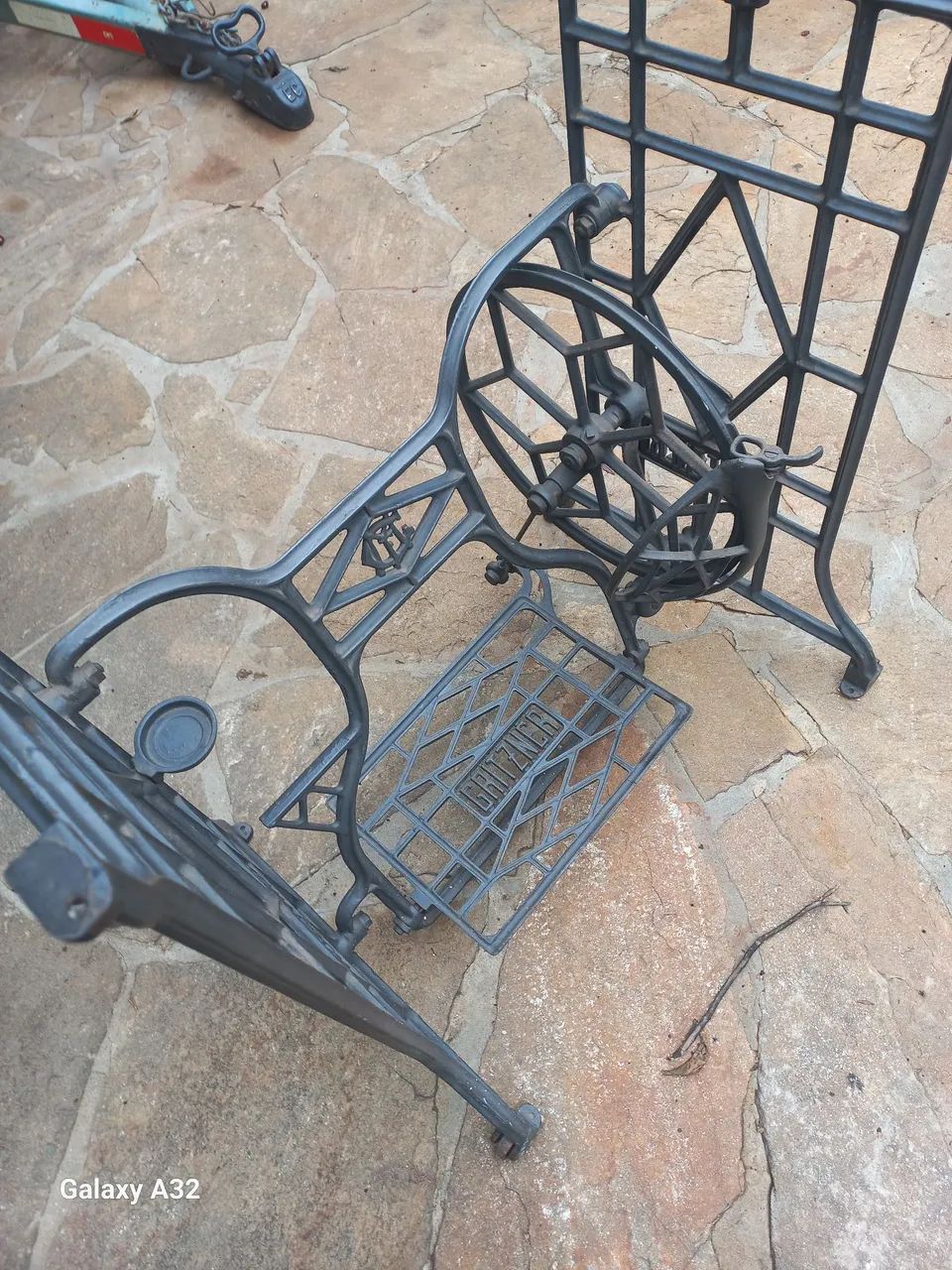 Pés  - Foto 3