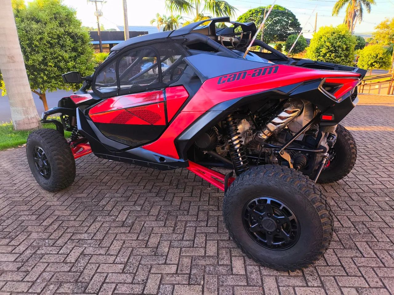 Maverick R 2025  - Foto 3